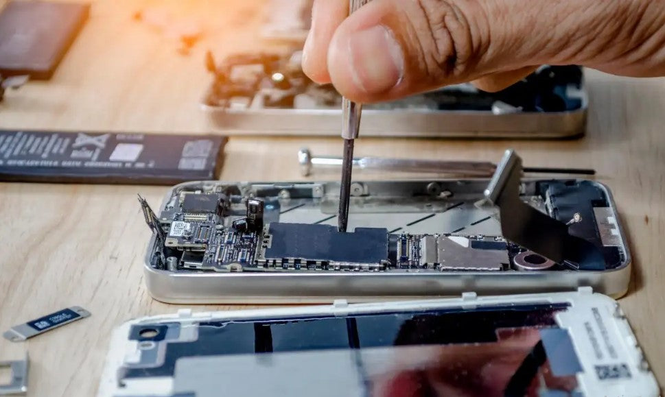 iPhone Battery Repair Shop Mobile Phone Repair Shop fones52uk